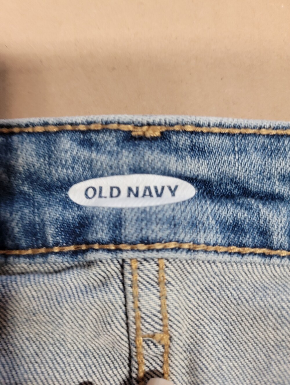 Old Navy Size 10 Blue Denim Distressed Mini Skirt, Raw/Frayed Hem - Picture 8 of 9